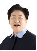 전국 학교 10곳 중 8곳, 교육복지사 ‘빈자리’