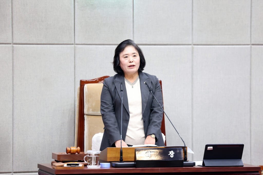 시흥시의회, 제332회 정례회 개회… 예산·조직개편·기후·산업·주거 현안 한목소리 제기