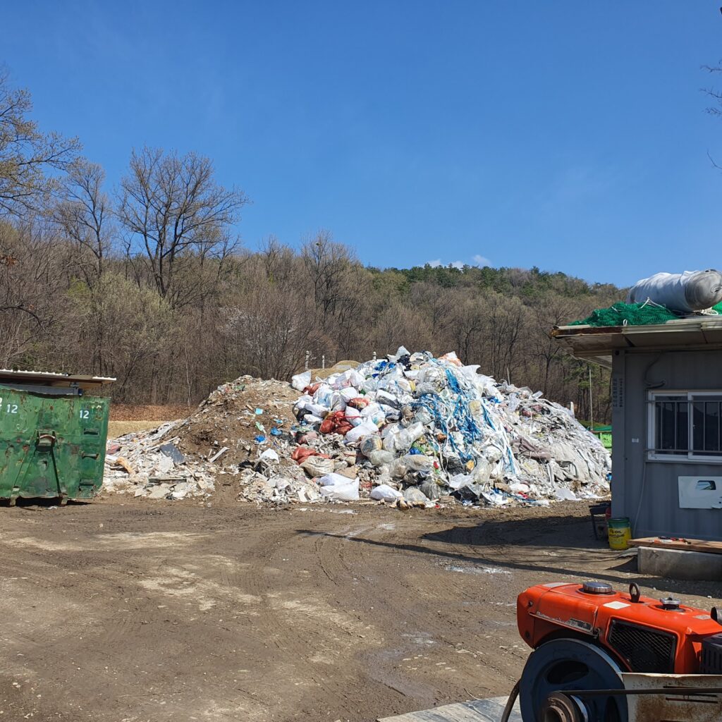 시흥시, 불법 폐기물 투기 주의 당부…“시세보다 높은 임대료 의심해야”