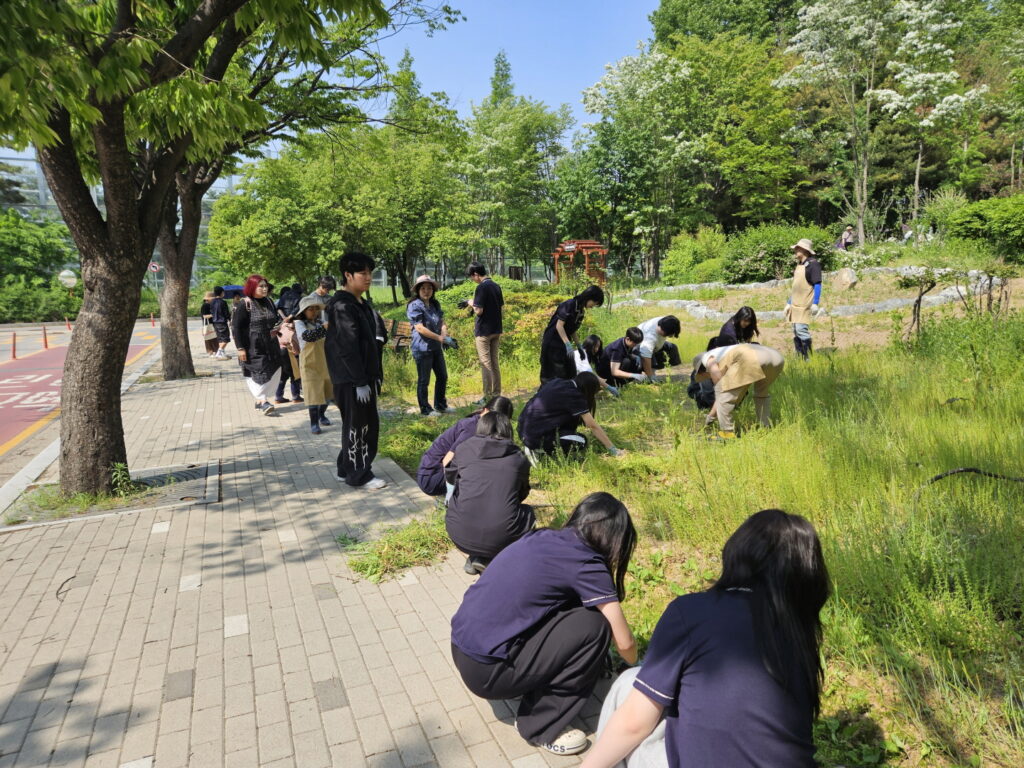 장곡고 학생들, 마을정원 가꾸며 지역 변화 실천