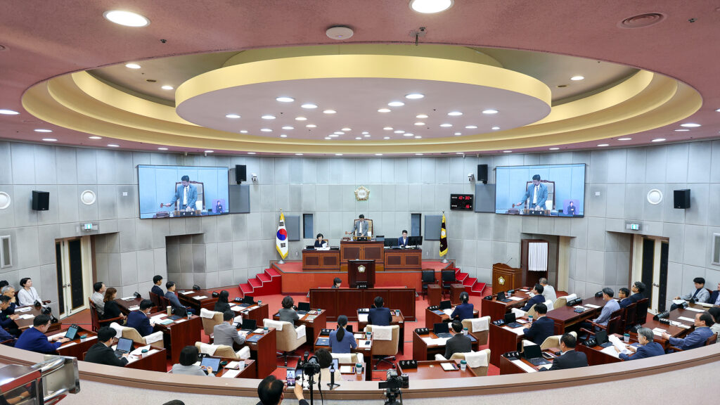 제10대 시흥시의회 첫 임시회…민생 의정 선언 속 행정 공정성·균형발전 쟁점 부각
